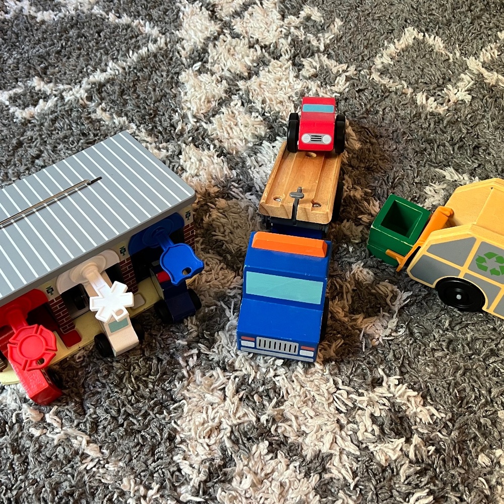 Bundle of Melissa & Doug Toy Vehicles & Spelling Puzzle
